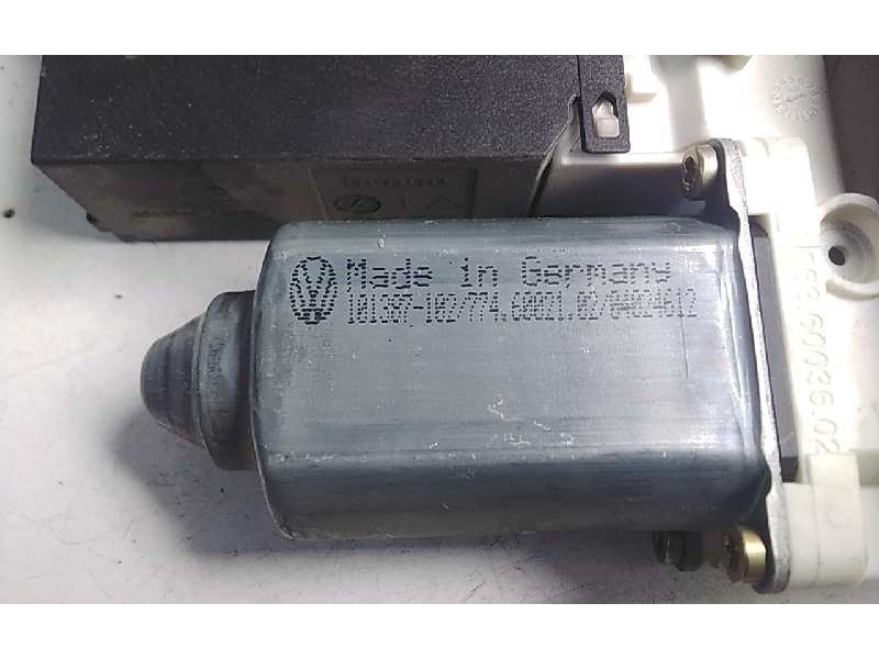 Recambio de elevalunas delantero izquierdo para lancia phedra (180) 2.2 jtd 16v emblema referencia OEM IAM 101387102  