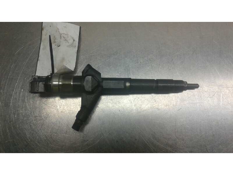 Recambio de inyector para nissan almera (n16/e) acenta referencia OEM IAM 07F05556  