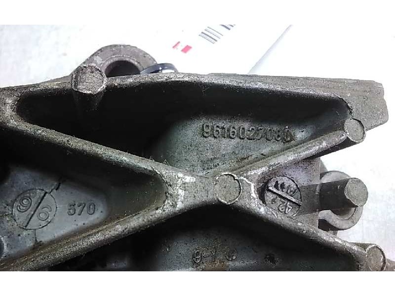 Recambio de soporte motor para citroen xantia berlina referencia OEM IAM 9616027080  