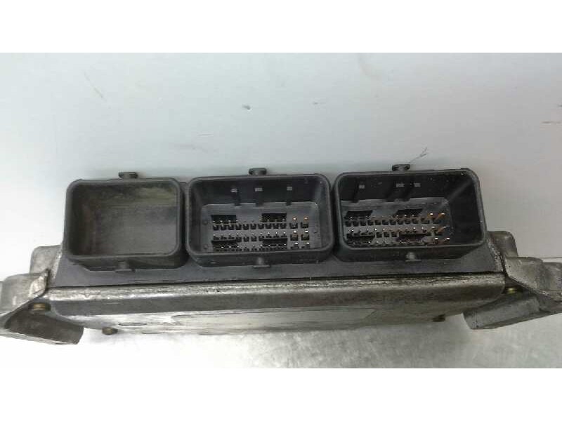 Recambio de centralita motor uce para citroen saxo 1.5 d sx referencia OEM IAM 0281001839 327 