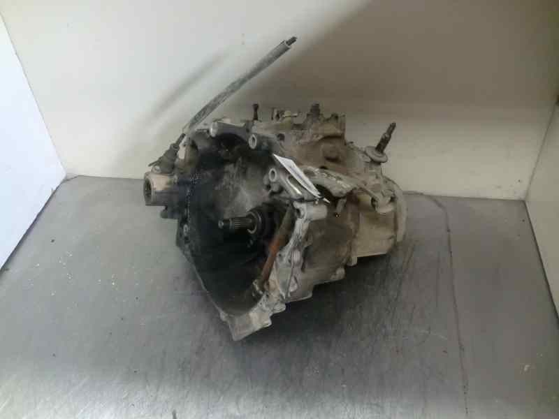 Recambio de caja cambios para peugeot 205 berlina referencia OEM IAM 20CL94  108090