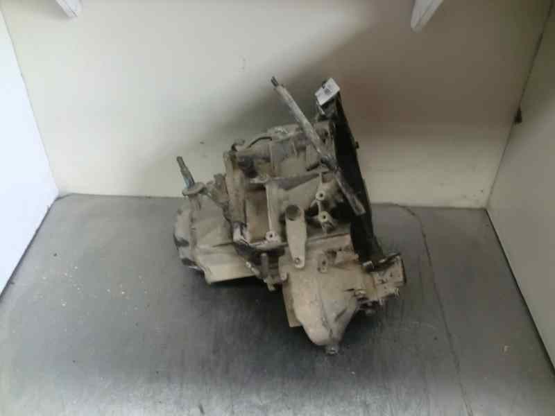 Recambio de caja cambios para peugeot 205 berlina referencia OEM IAM 20CL94  108090