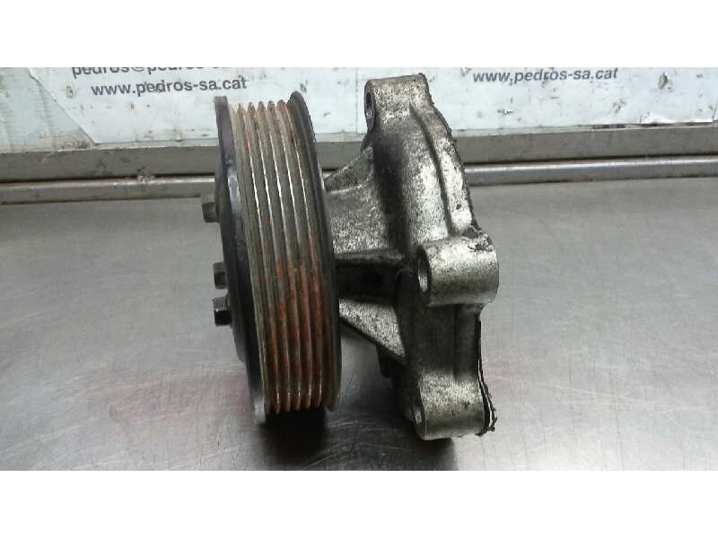 Recambio de bomba agua para opel astra h berlina enjoy referencia OEM IAM   