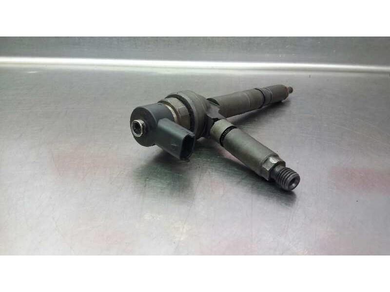 Recambio de inyector para opel astra h berlina enjoy referencia OEM IAM 0445110175  