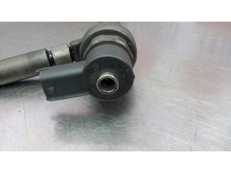 Recambio de inyector para opel astra h berlina enjoy referencia OEM IAM 0445110175  