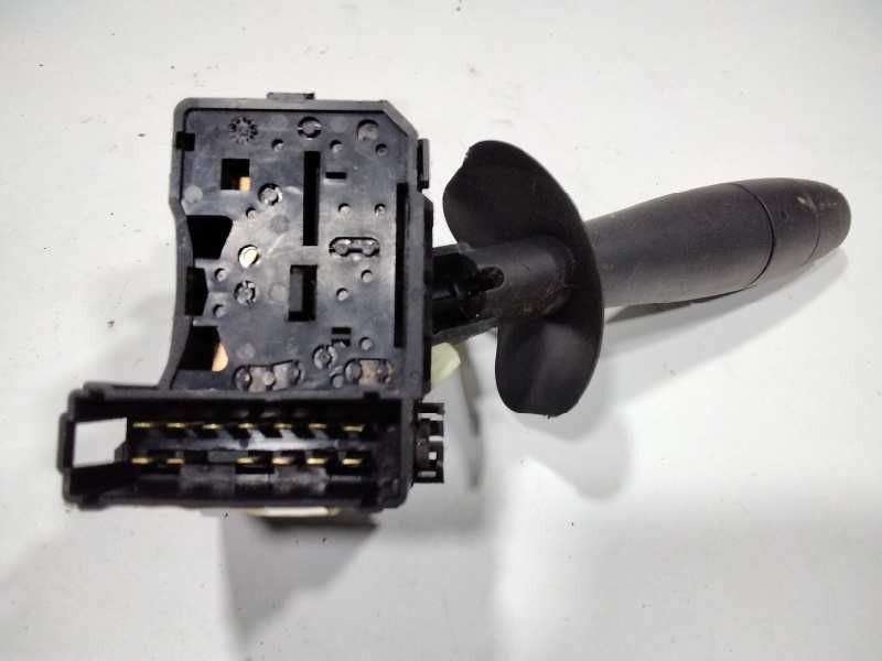 Recambio de mando limpia para renault trafic combi (ab 4.01) 2.0 dci diesel fap cat referencia OEM IAM 9102  