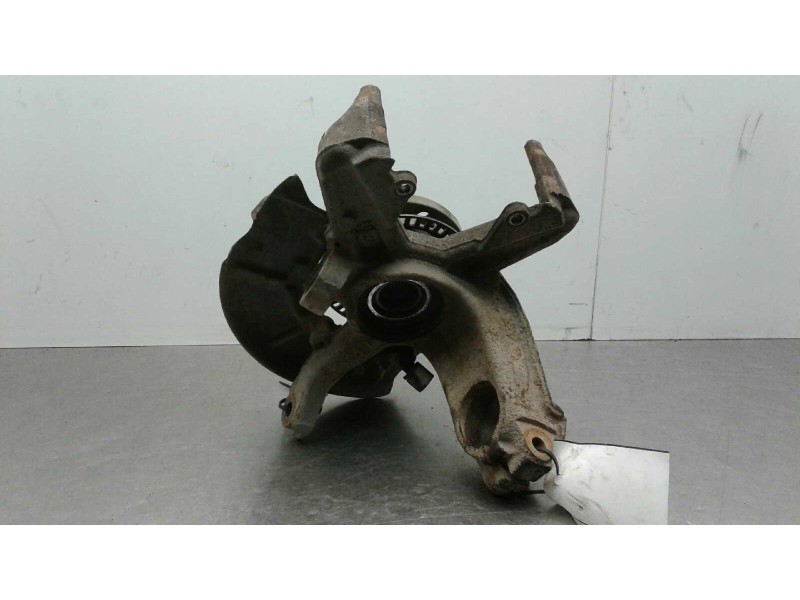 Recambio de mangueta delantera derecha para volkswagen golf iv berlina (1j1) spirit referencia OEM IAM   