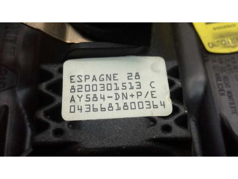 Recambio de airbag delantero izquierdo para renault megane ii berlina 5p 1.9 dci diesel referencia OEM IAM 8200301513C  