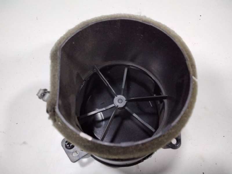 Recambio de aireador izquierdo para chrysler pt cruiser (pt) 1.6 classic referencia OEM IAM   