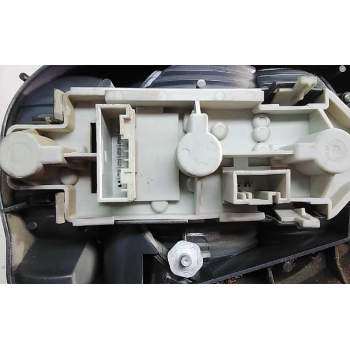 Recambio de piloto trasero izquierdo para bmw serie 3 compact (e46) 318td referencia OEM IAM 6927763  