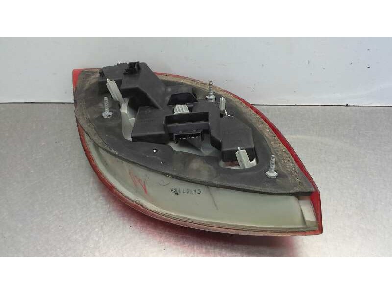 Recambio de piloto trasero derecho para ford ka (ccq) básico referencia OEM IAM   