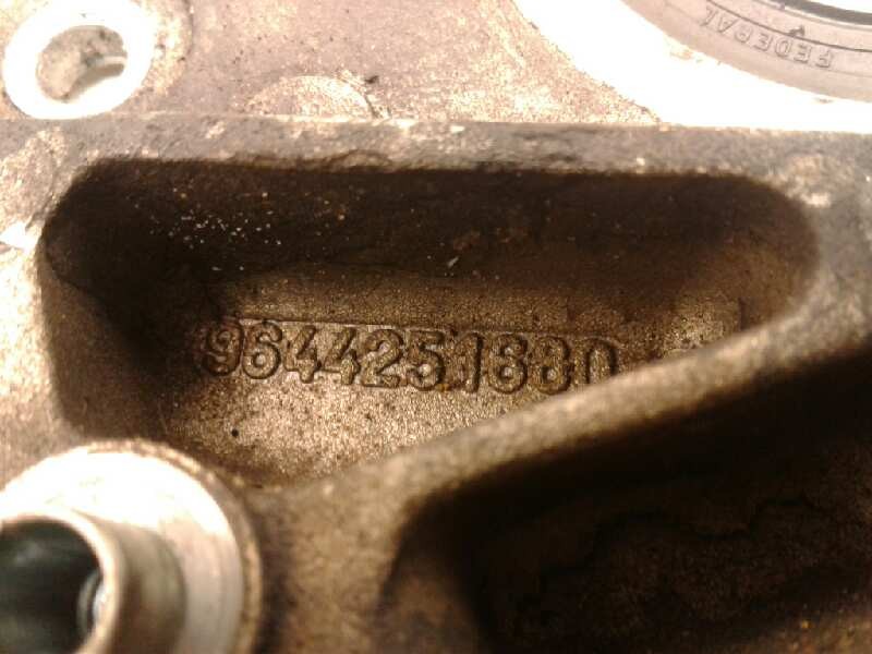 Recambio de reten cigueñal derecho para peugeot 407 st confort pack referencia OEM IAM 9644251680  