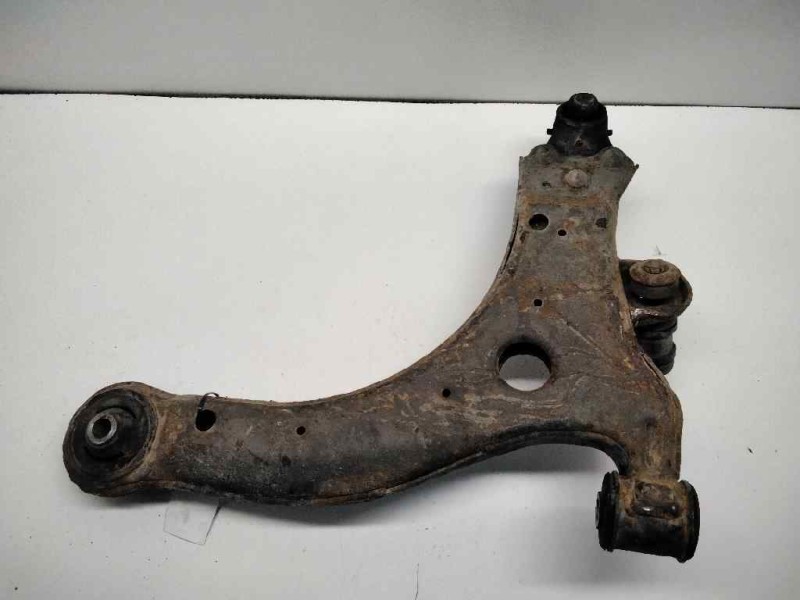 Recambio de brazo suspension inferior delantero izquierdo para opel sintra 2.2 16v cat (x 22 xe) referencia OEM IAM SINREF  1088