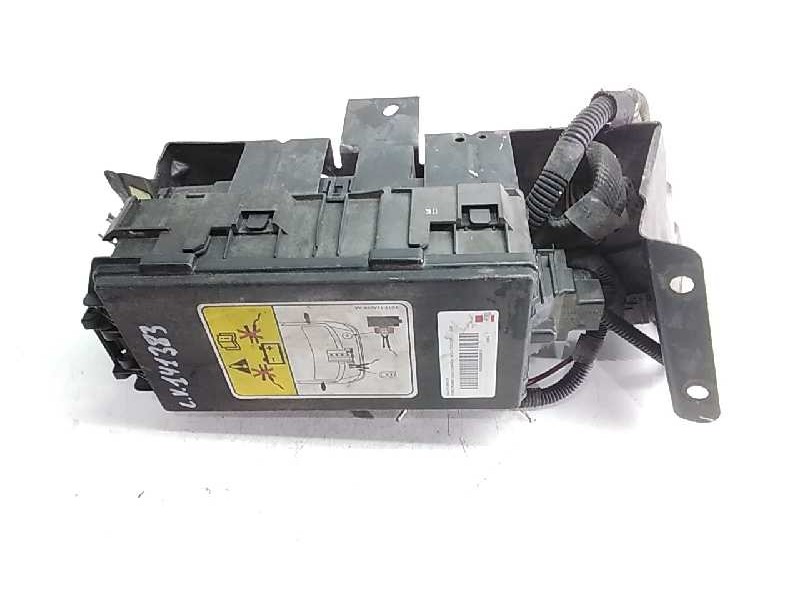 Recambio de caja fusibles para ford transit caja cerrada ´06 2.4 tdci cat referencia OEM IAM   