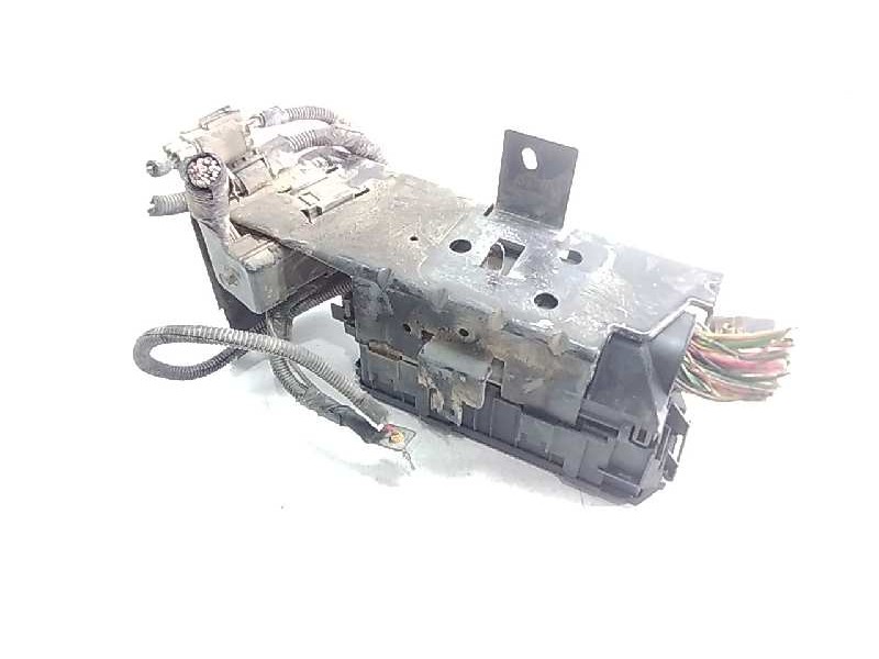 Recambio de caja fusibles para ford transit caja cerrada ´06 2.4 tdci cat referencia OEM IAM   