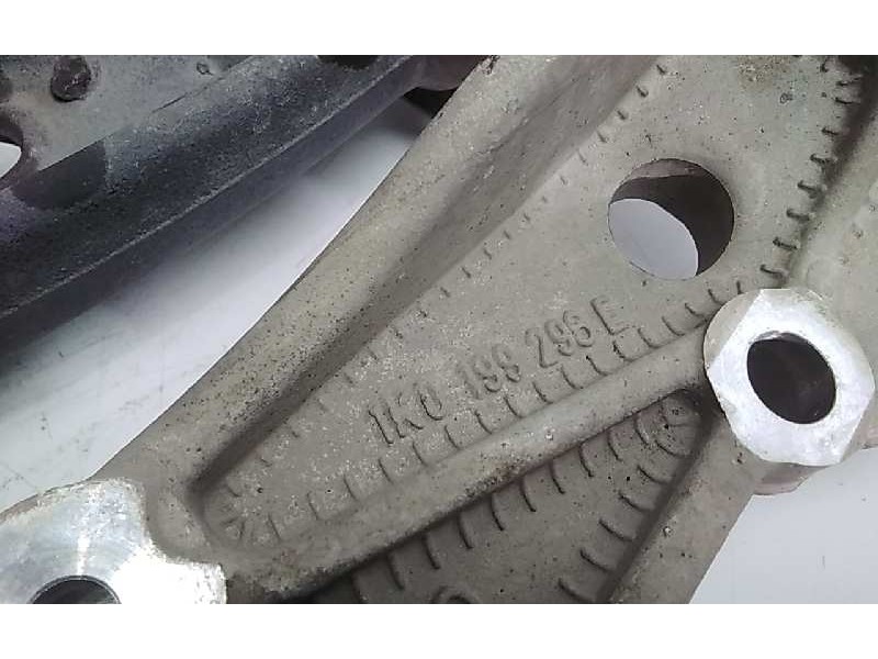 Recambio de brazo suspension inferior delantero derecho para seat leon (1p1) reference referencia OEM IAM 1K0407153G  