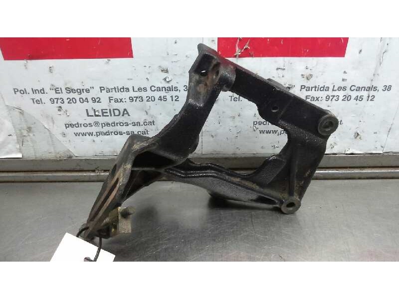 Recambio de soporte alternador para mitsubishi montero (v60/v70) referencia OEM IAM   
