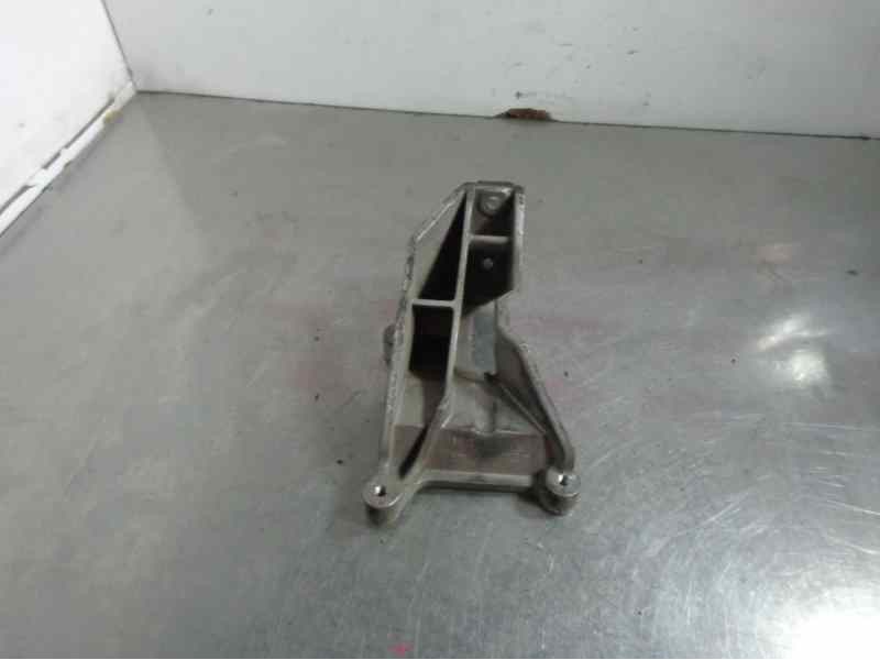 Recambio de soporte motor para seat ibiza (6k1) 1.9 sdi referencia OEM IAM 038129723E  109198