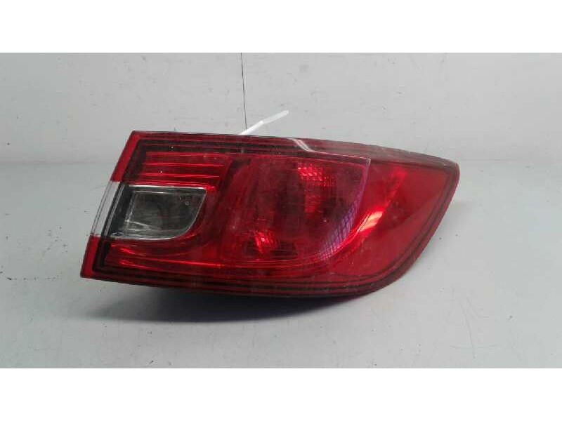 Recambio de piloto trasero derecho para renault clio iv technofeel referencia OEM IAM   