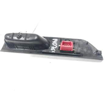 Recambio de mando elevalunas delantero derecho para renault laguna (b56) 2.0 16v rxe (b56d) referencia OEM IAM 77008756  