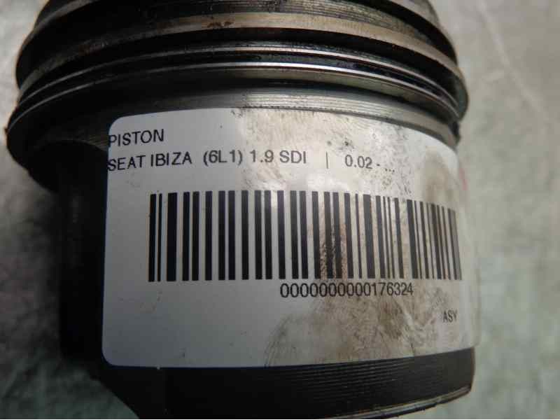 Recambio de piston para seat ibiza (6l1) 1.9 sdi referencia OEM IAM   