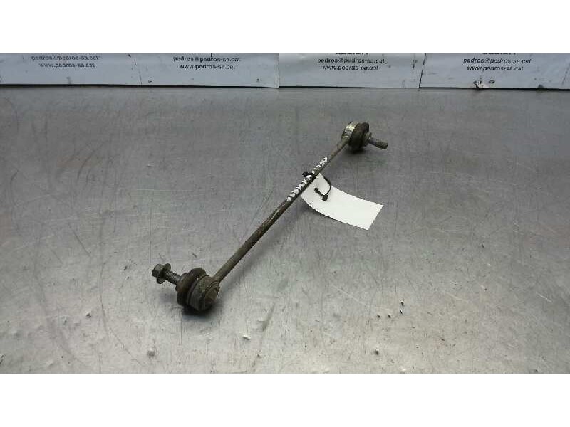 Recambio de bieleta estabilizadora delantera derecha para renault master kasten l1h1 ka 3,5t referencia OEM IAM   