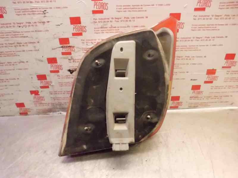 Recambio de piloto trasero izquierdo para ford fiesta berl./courier surf referencia OEM IAM 7070865  