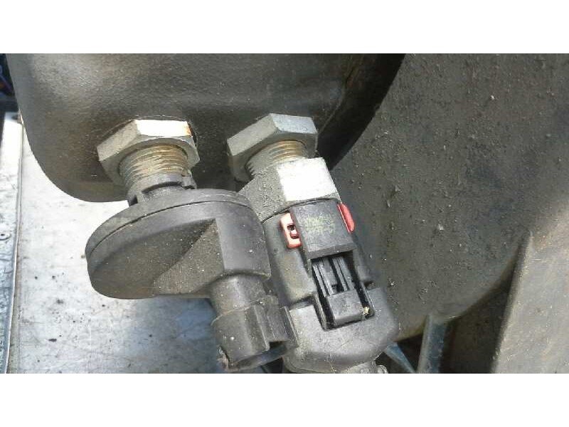 Recambio de caja filtro de aire para » otros... modelos referencia OEM IAM  IVECO - AT440S45T 