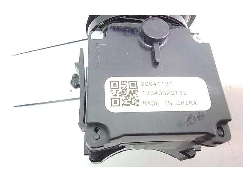 Recambio de mando limpia para chevrolet orlando ltz referencia OEM IAM 20941131  