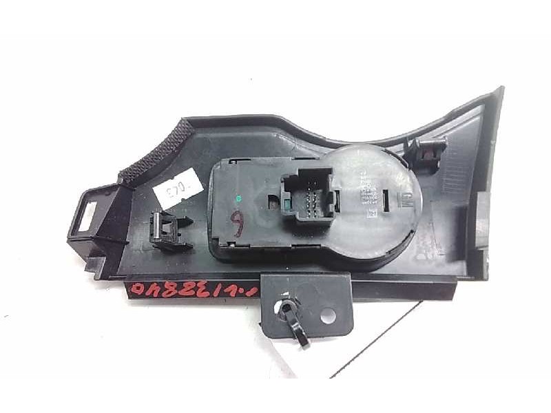Recambio de mando luces para chevrolet orlando ltz referencia OEM IAM 13301752 251508 