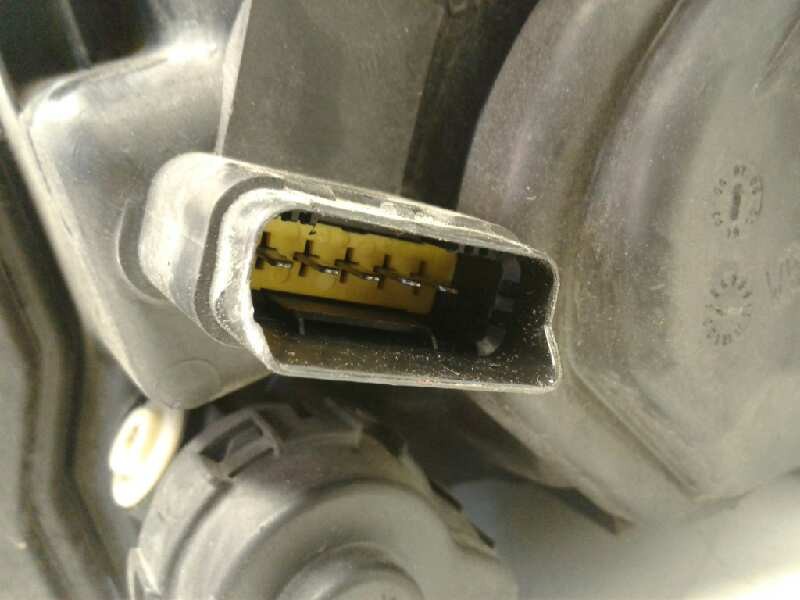 Recambio de faro derecho para renault vel satis (bj0) grand confort referencia OEM IAM 8200384024  