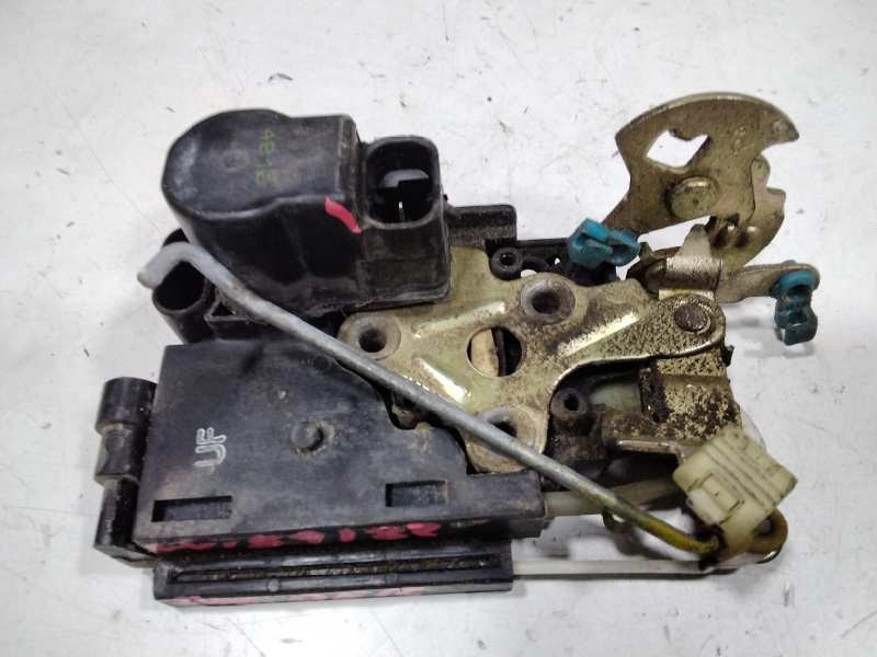 Recambio de cerradura puerta delantera derecha para daewoo tacuma cdx referencia OEM IAM 96292108  