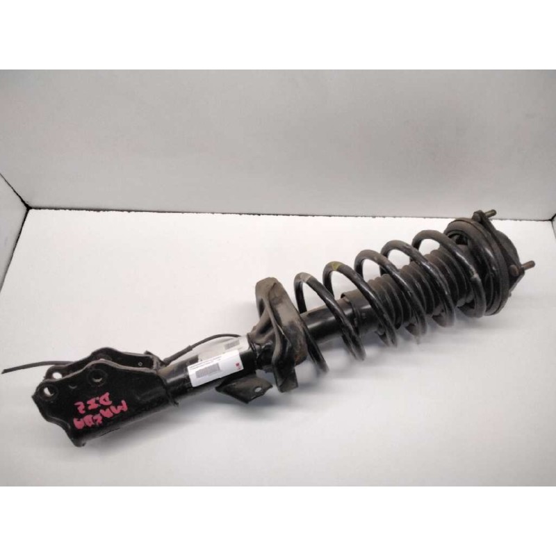 Recambio de amortiguador delantero izquierdo para mazda mpv (lw) 2.0 diesel cat referencia OEM IAM   109502
