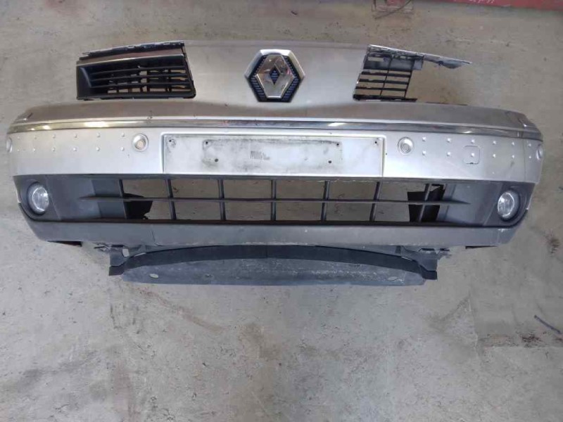 Recambio de paragolpes delantero para renault vel satis (bj0) grand confort referencia OEM IAM   