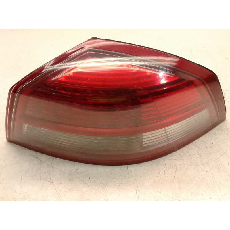 Recambio de piloto trasero derecho para renault vel satis (bj0) grand confort referencia OEM IAM 8200014360R  