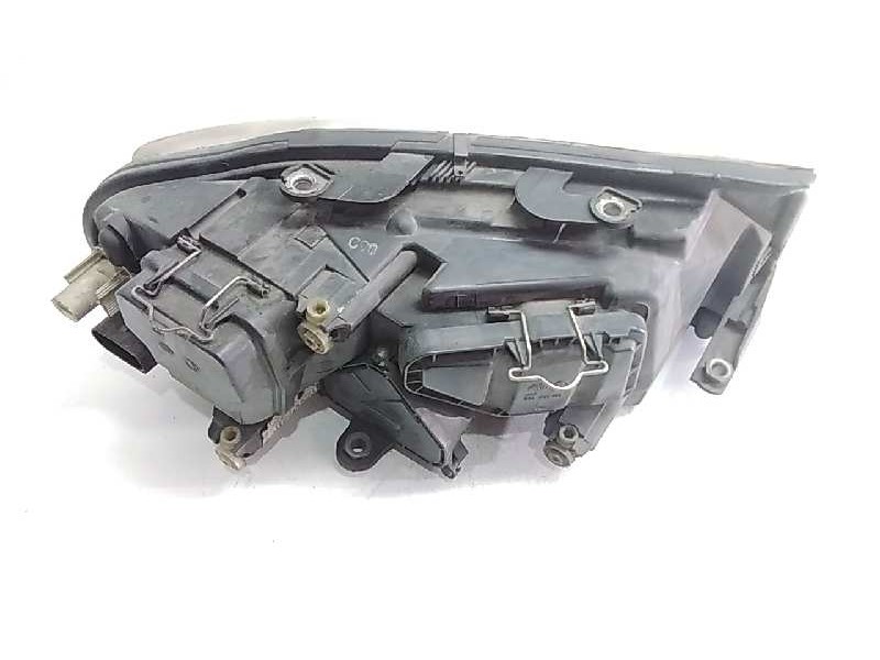 Recambio de faro izquierdo para skoda superb (3u4) classic referencia OEM IAM   