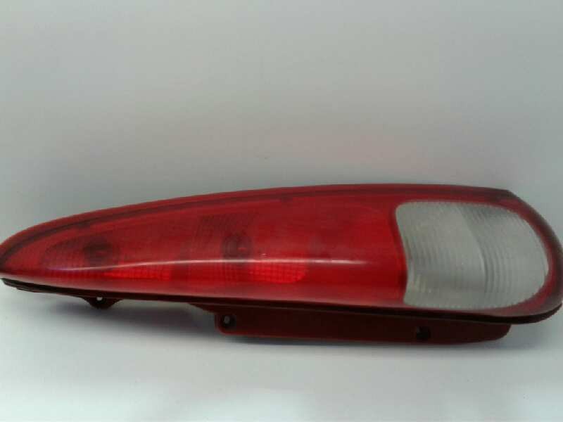 Recambio de piloto trasero derecho para daewoo tacuma cdx referencia OEM IAM 96260527  