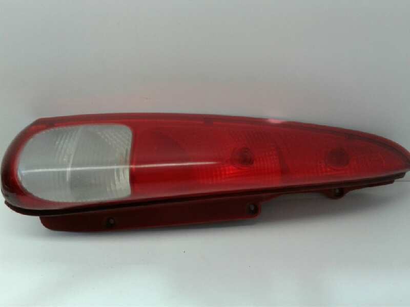 Recambio de piloto trasero izquierdo para daewoo tacuma cdx referencia OEM IAM 96260526  