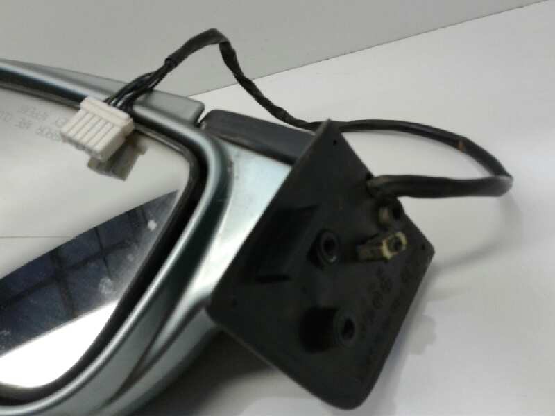 Recambio de retrovisor derecho para daewoo tacuma cdx referencia OEM IAM 96330428  
