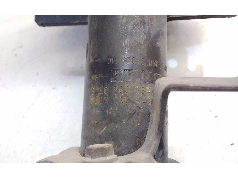 Recambio de amortiguador delantero izquierdo para renault megane iii berlina 5 p emotion referencia OEM IAM 543020008R  