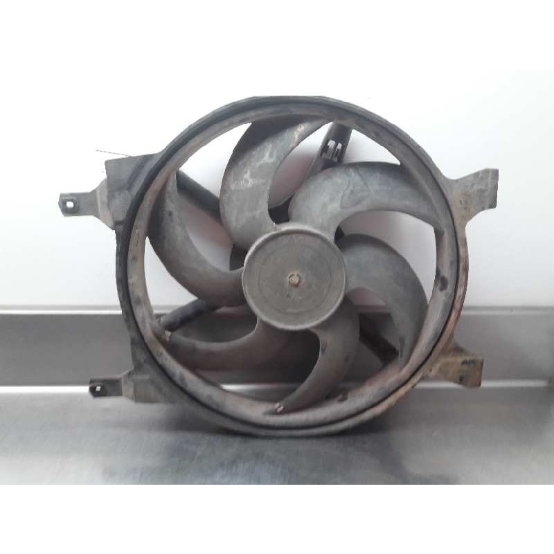 Recambio de electroventilador para renault rapid/express (f40) 1.9 d transporter t55/64 (f40p) referencia OEM IAM 7700784652  