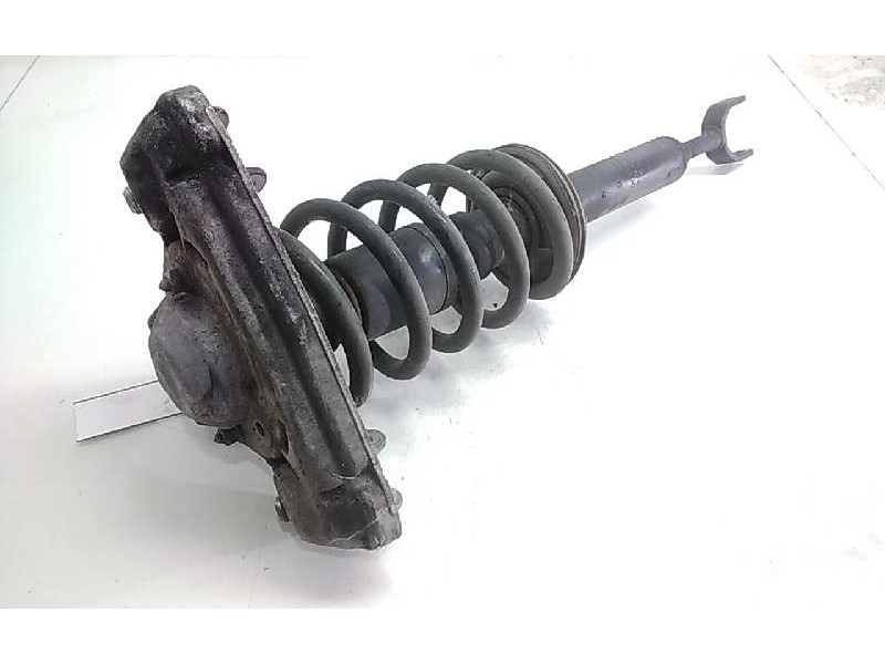 Recambio de amortiguador delantero derecho para skoda superb (3u4) classic referencia OEM IAM 3B04130310  