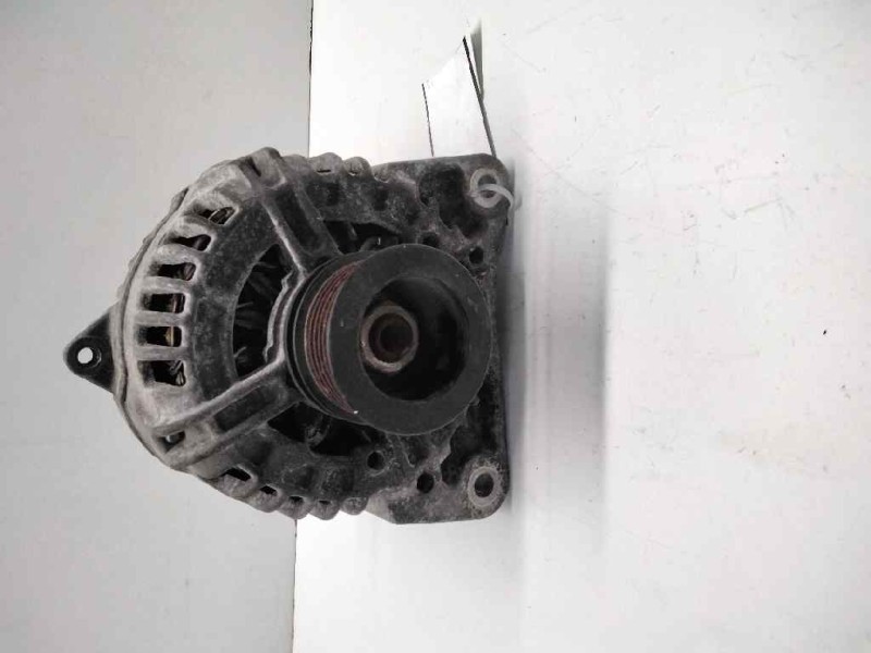 Recambio de alternador para renault megane iii berlina 5 p expression referencia OEM IAM 0124425070 8200660025 14V 120A