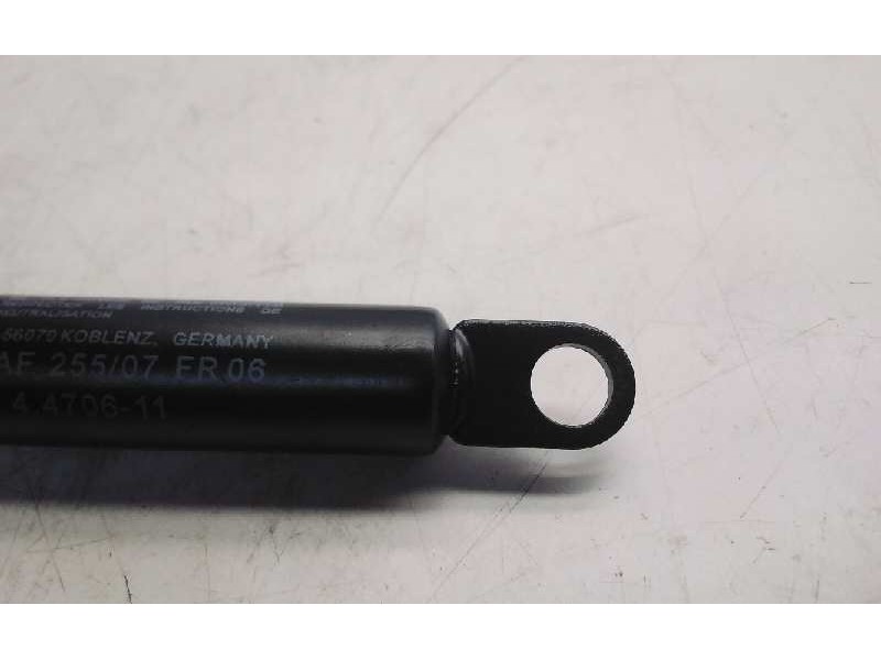 Recambio de amortiguador para » otros... modelos referencia OEM IAM 7152AF  