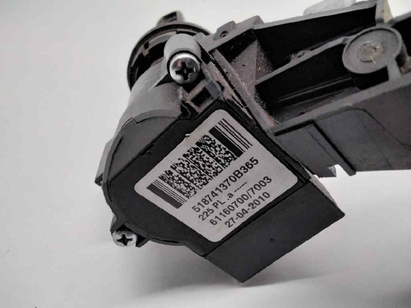Recambio de conmutador de arranque para fiat qubo (300) 1.3 16v jtd cat referencia OEM IAM 61160700  