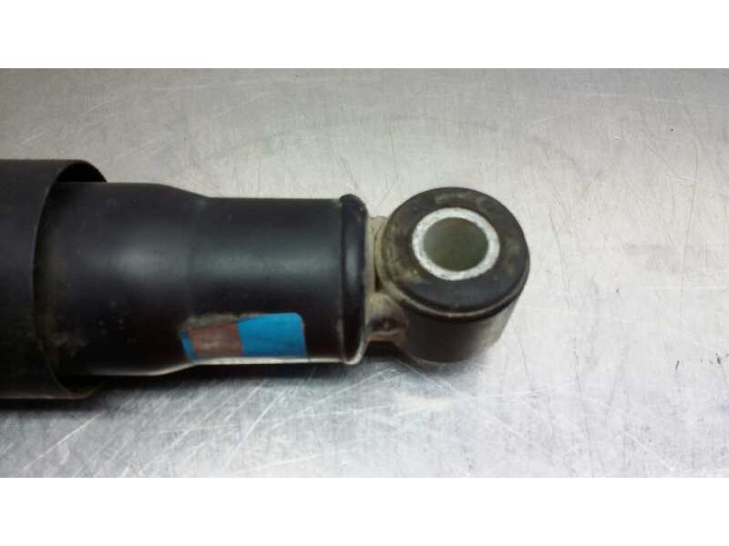 Recambio de amortiguador delantero para iveco eurostar ld440e42t referencia OEM IAM   109807