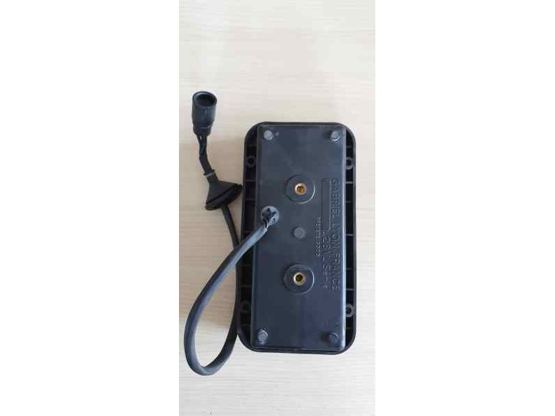 Recambio de piloto trasero derecho para nissan patrol gr (y60) referencia OEM IAM 67800  