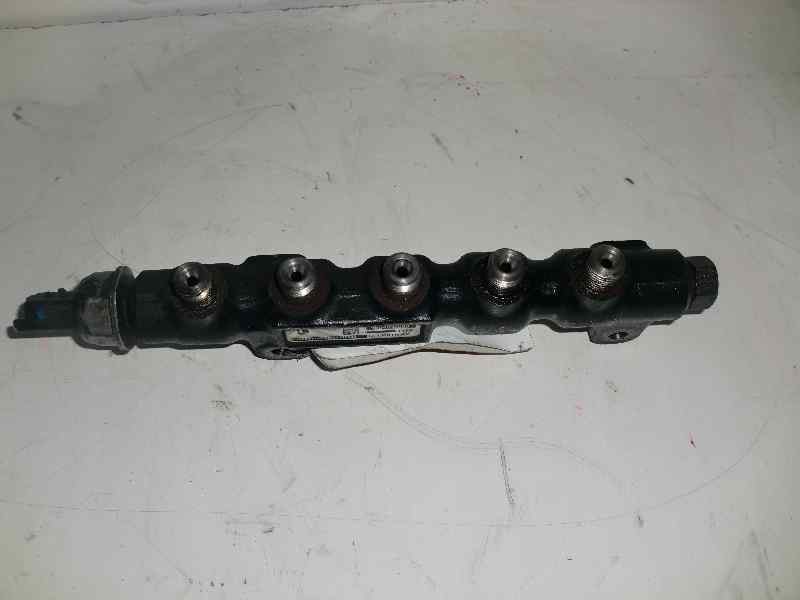 Recambio de rampa inyectora para peugeot 206 berlina 1.4 hdi referencia OEM IAM 9654592680  
