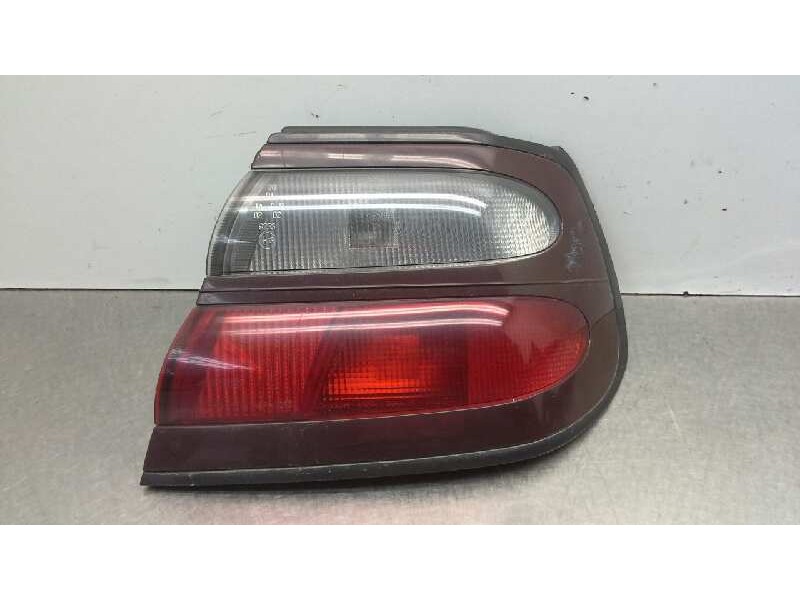 Recambio de piloto trasero derecho para nissan almera (n15) lx referencia OEM IAM   