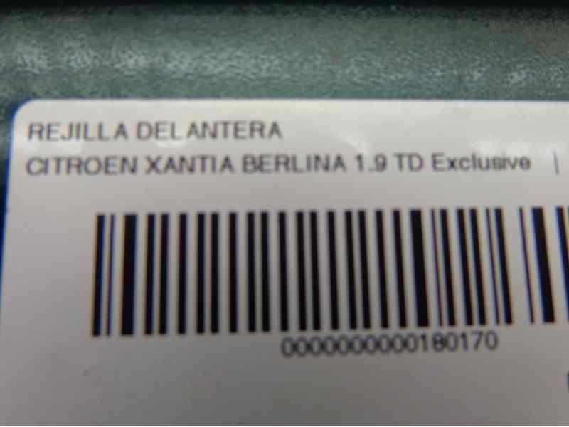 Recambio de rejilla delantera para citroen xantia berlina 1.9 td exclusive referencia OEM IAM   